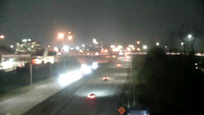 Traffic camera image at 2025-07-31 01:25:44