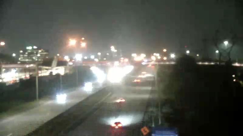 Traffic camera image at 2025-07-31 01:40:43