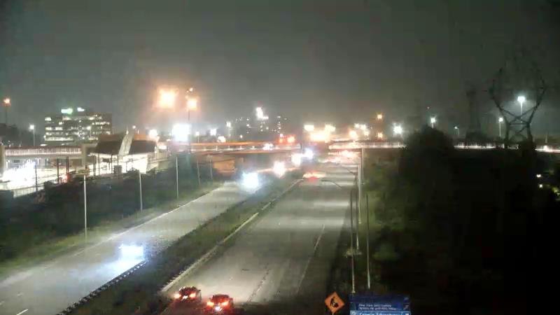 Traffic camera image at 2025-07-31 02:00:41