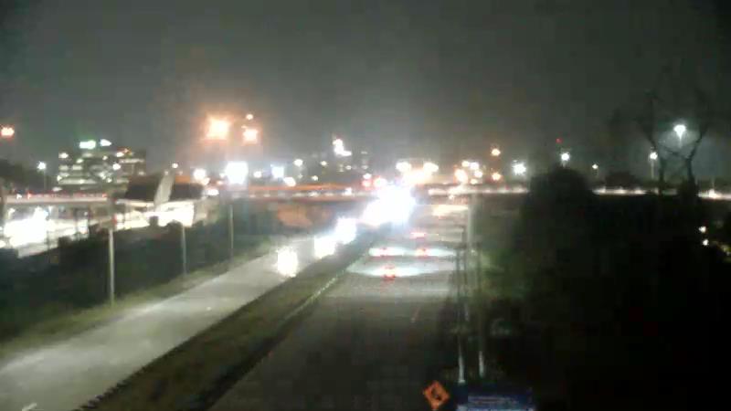 Traffic camera image at 2025-07-31 02:10:42
