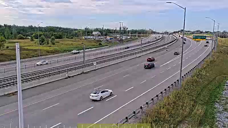 Traffic camera image at 2025-09-04 14:25:57