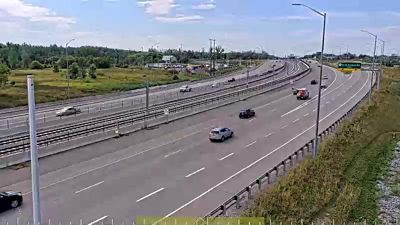 Traffic camera image at 2025-09-04 15:15:56