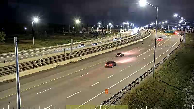 Traffic camera image at 2025-09-07 00:20:43