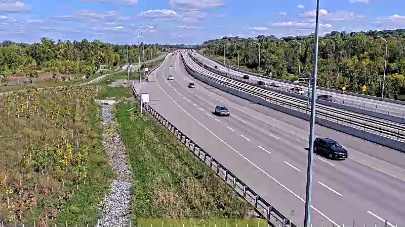 Traffic camera image at 2025-09-14 17:15:53