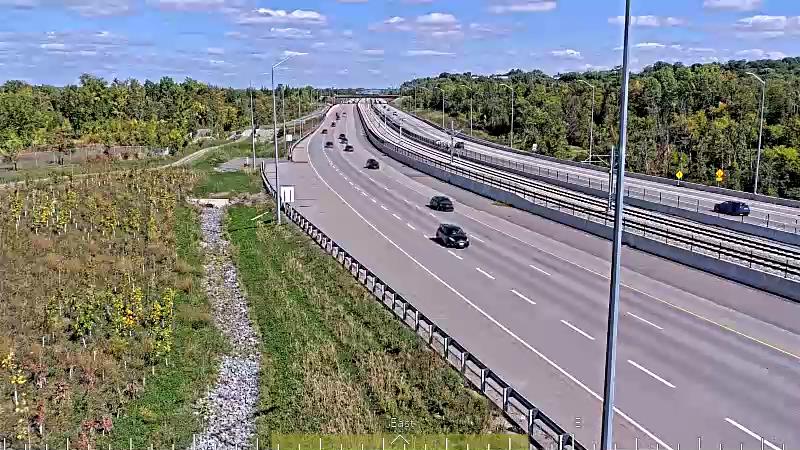 Traffic camera image at 2025-09-14 17:25:45