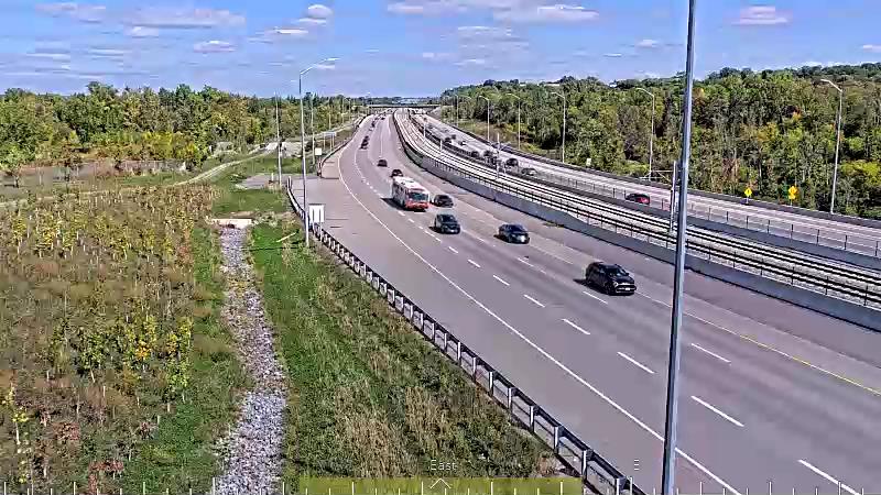 Traffic camera image at 2025-09-14 17:45:52