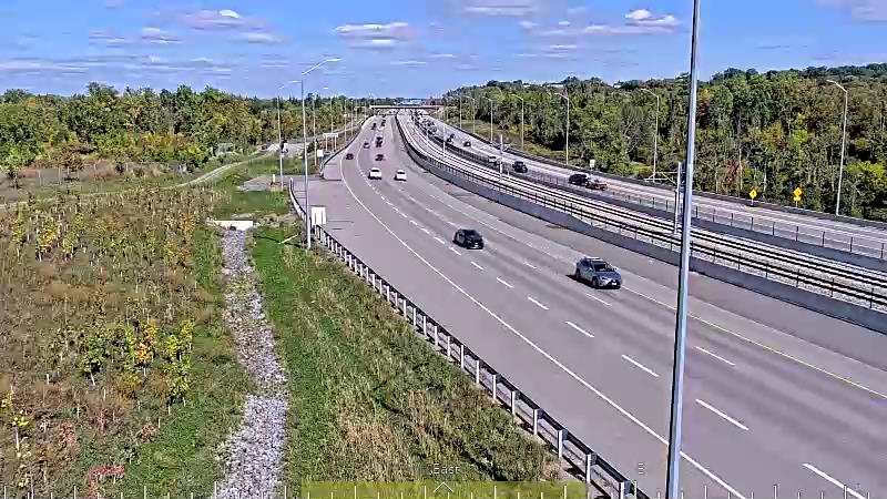 Traffic camera image at 2025-09-14 18:35:47