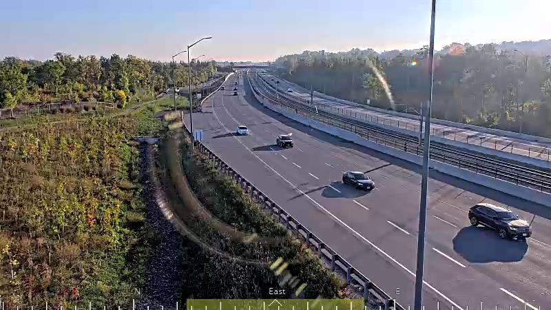 Traffic camera image at 2025-09-18 11:40:45