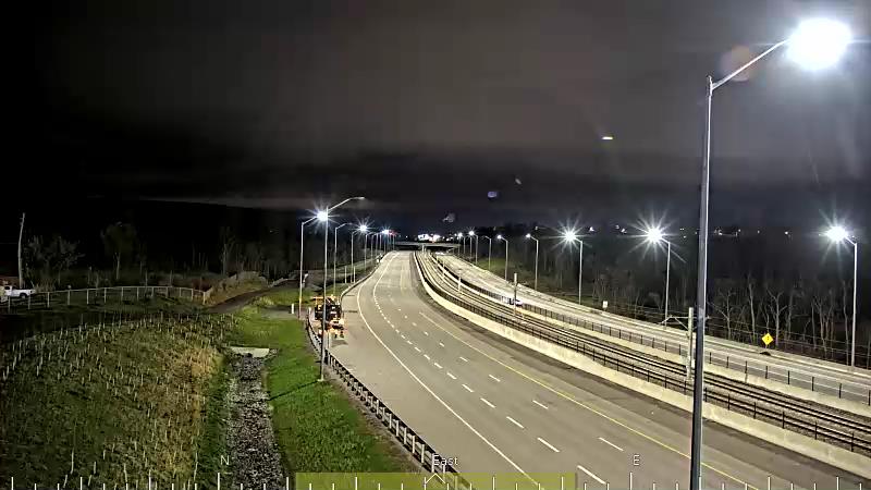 Traffic camera image at 2025-05-09 06:05:33