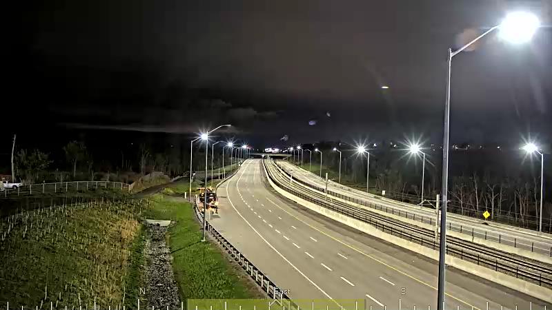 Traffic camera image at 2025-05-09 06:20:38