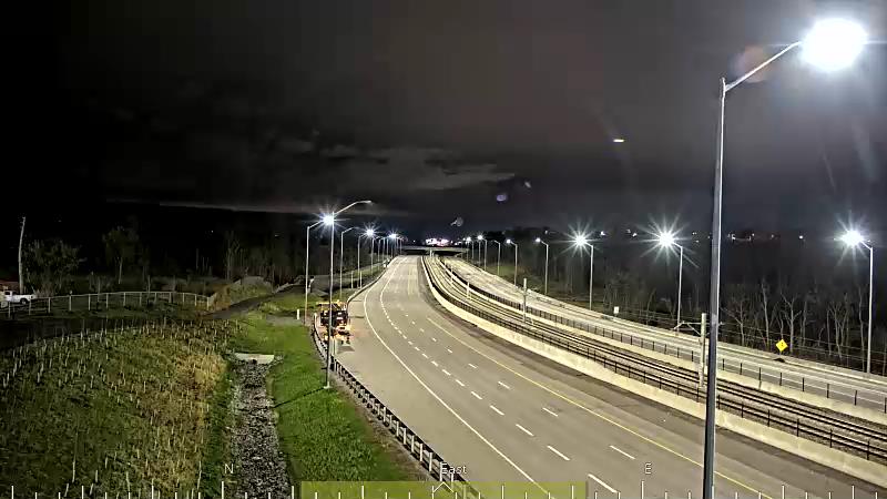 Traffic camera image at 2025-05-09 06:30:34