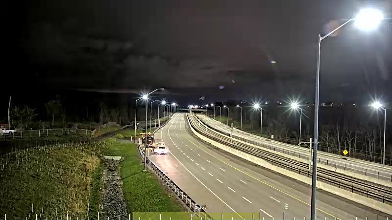 Traffic camera image at 2025-05-09 06:36:13