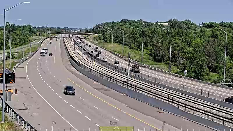 Traffic camera image at 2025-06-30 17:45:53