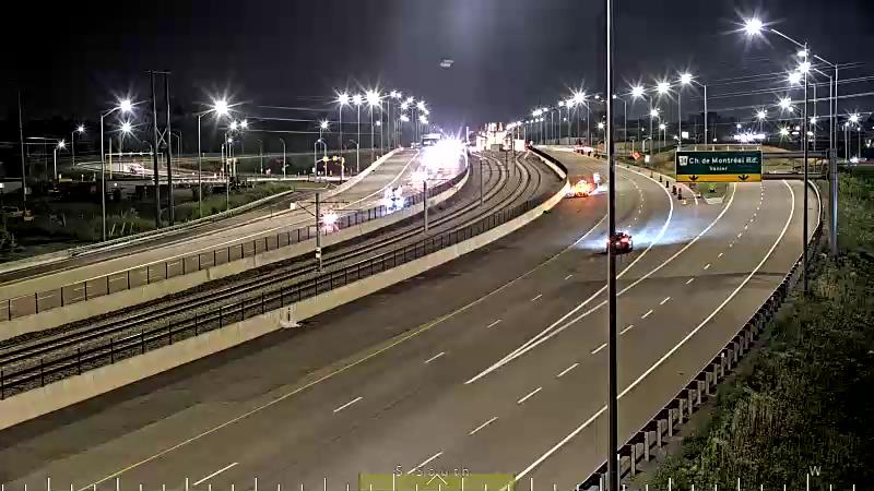 Traffic camera image at 2025-07-12 03:45:49