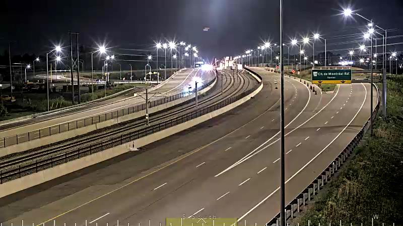 Traffic camera image at 2025-07-12 04:30:46
