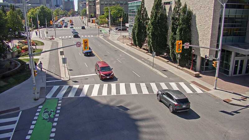 Traffic camera image at 2025-09-14 18:15:49