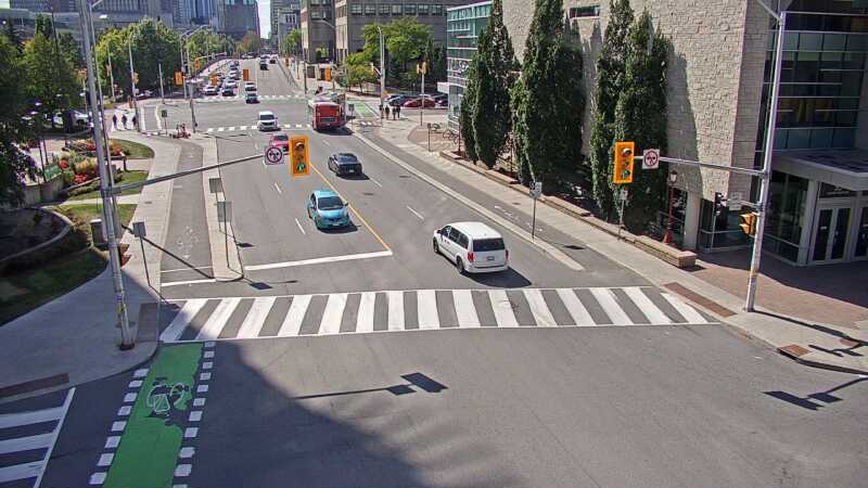 Traffic camera image at 2025-09-14 18:25:55
