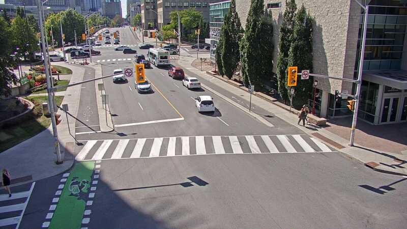 Traffic camera image at 2025-09-14 18:30:54