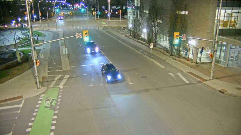 Traffic camera image at 2025-05-09 05:55:32