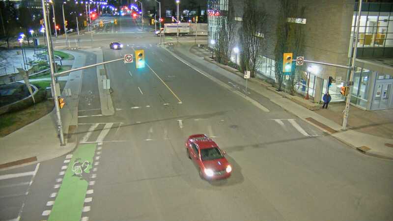 Traffic camera image at 2025-05-09 07:20:34