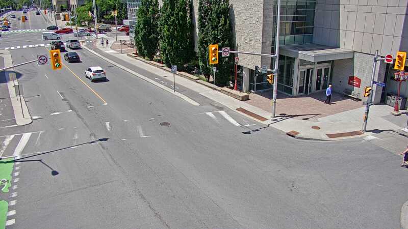 Traffic camera image at 2025-06-30 16:50:52