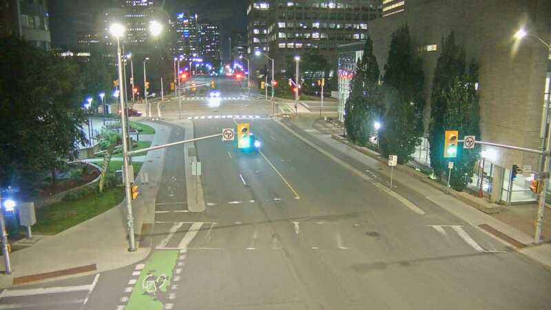 Traffic camera image at 2025-07-03 04:15:51