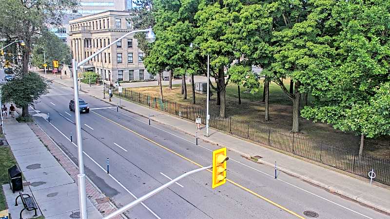 Traffic camera image at 2025-08-24 14:25:50