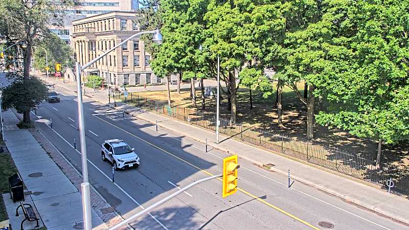 Traffic camera image at 2025-08-24 14:35:49