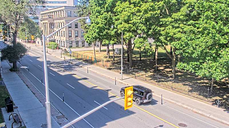 Traffic camera image at 2025-08-24 15:35:48