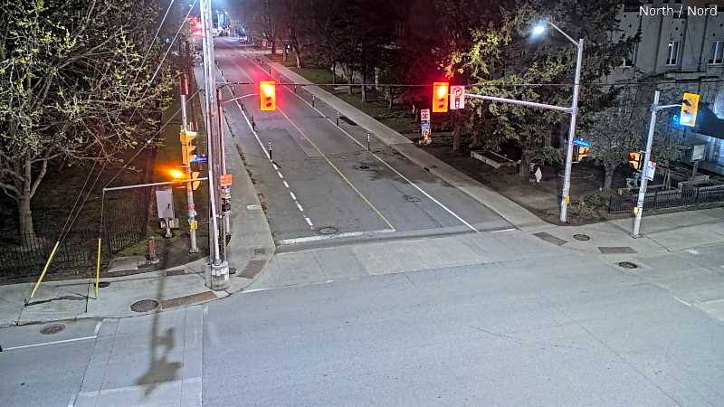 Traffic camera image at 2025-05-09 06:30:34