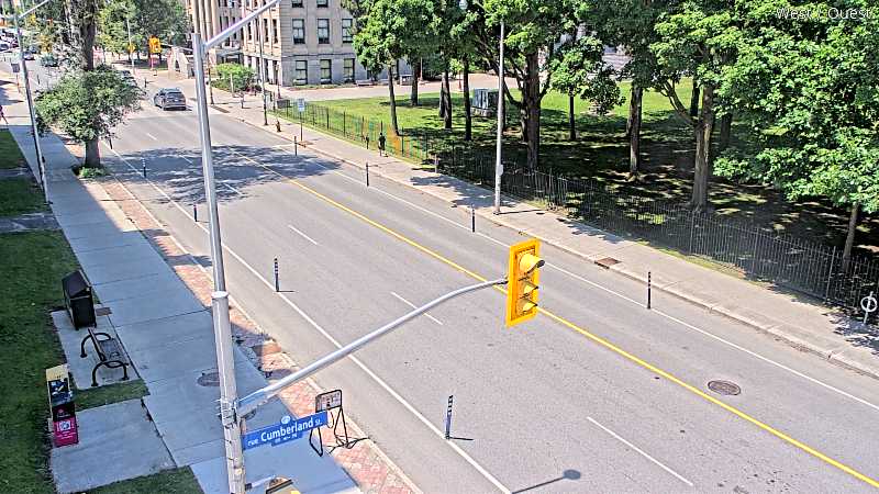 Traffic camera image at 2025-06-30 16:40:48