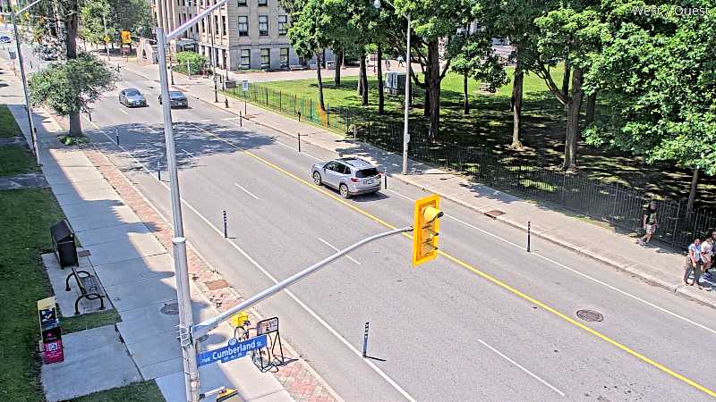 Traffic camera image at 2025-06-30 17:05:56