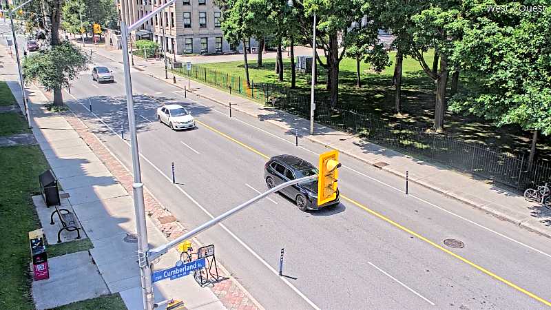 Traffic camera image at 2025-06-30 17:16:03