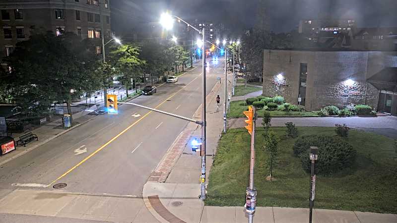 Traffic camera image at 2025-07-04 02:20:46