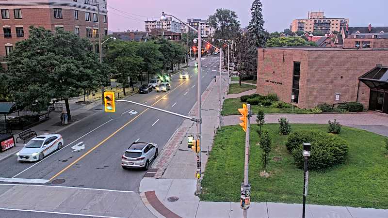 Traffic camera image at 2025-07-31 00:40:45