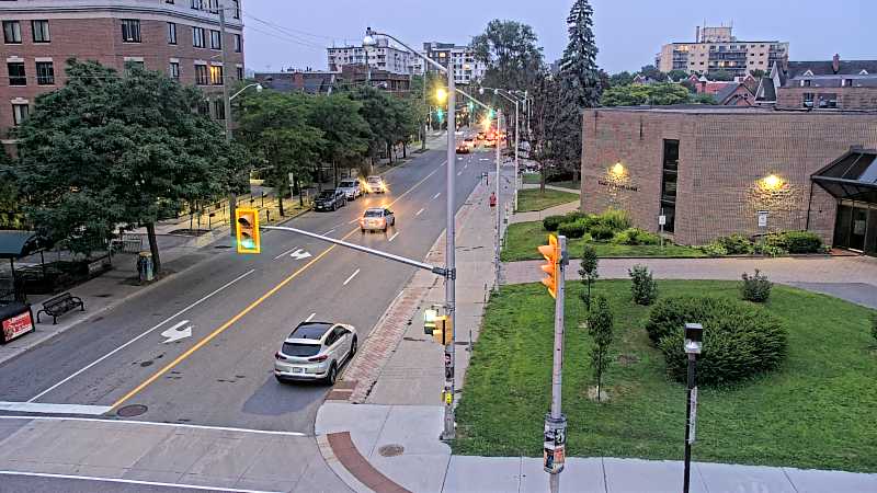 Traffic camera image at 2025-07-31 00:45:50