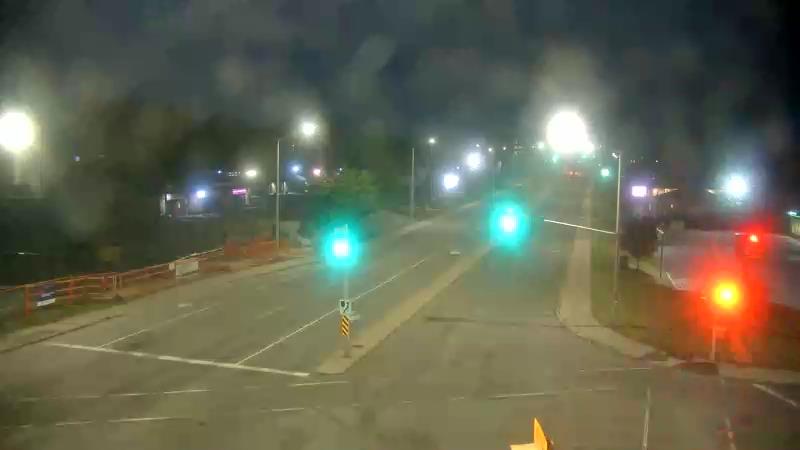 Traffic camera image at 2025-08-04 01:10:45