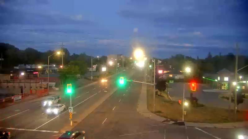 Traffic camera image at 2025-08-25 00:15:49