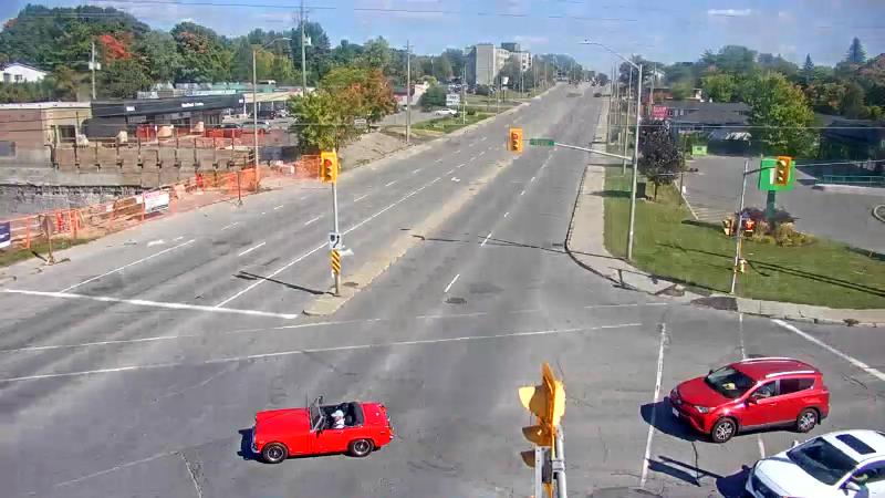 Traffic camera image at 2025-09-14 18:25:55
