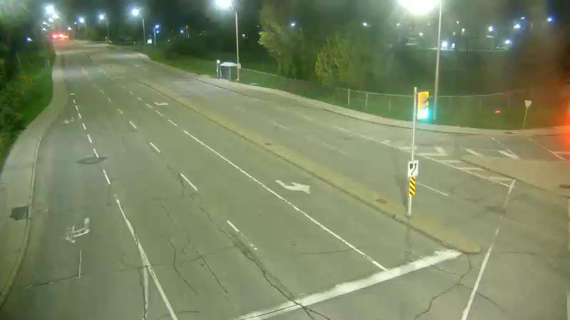Traffic camera image at 2025-05-09 05:25:38