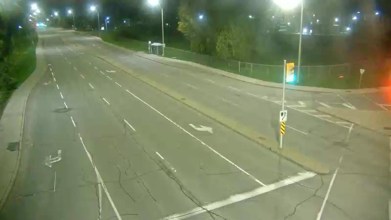 Traffic camera image at 2025-05-09 06:15:38