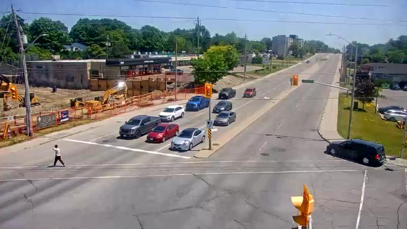 Traffic camera image at 2025-06-30 16:40:48