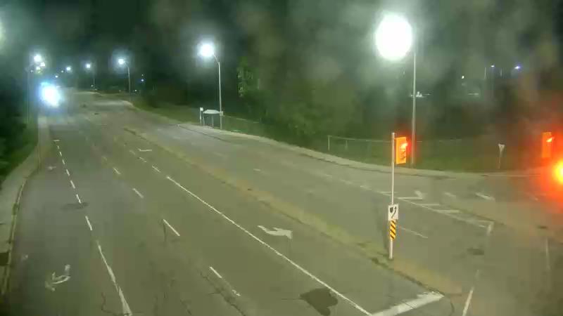 Traffic camera image at 2025-07-12 04:30:48