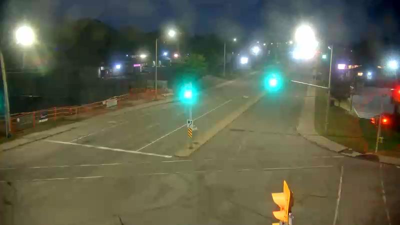 Traffic camera image at 2025-07-31 01:10:47