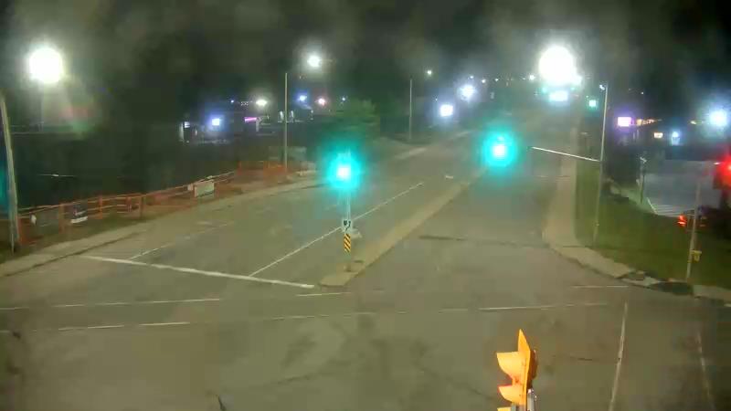 Traffic camera image at 2025-07-31 02:10:43