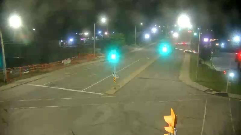 Traffic camera image at 2025-07-31 02:30:43