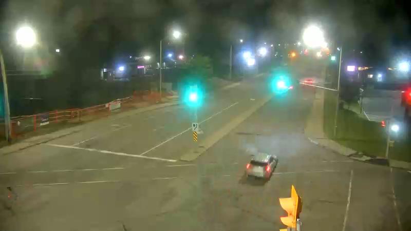 Traffic camera image at 2025-07-31 02:40:44