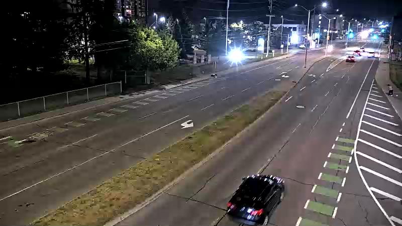 Traffic camera image at 2025-08-04 02:05:42