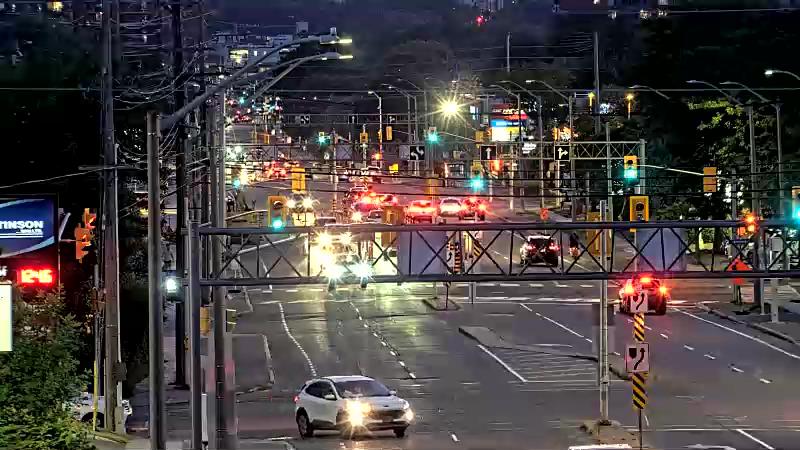 Traffic camera image at 2025-08-25 00:15:49