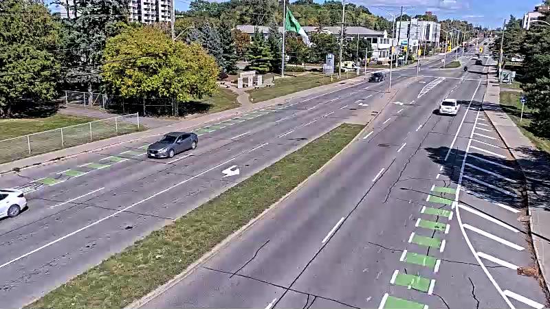 Traffic camera image at 2025-09-14 17:51:00